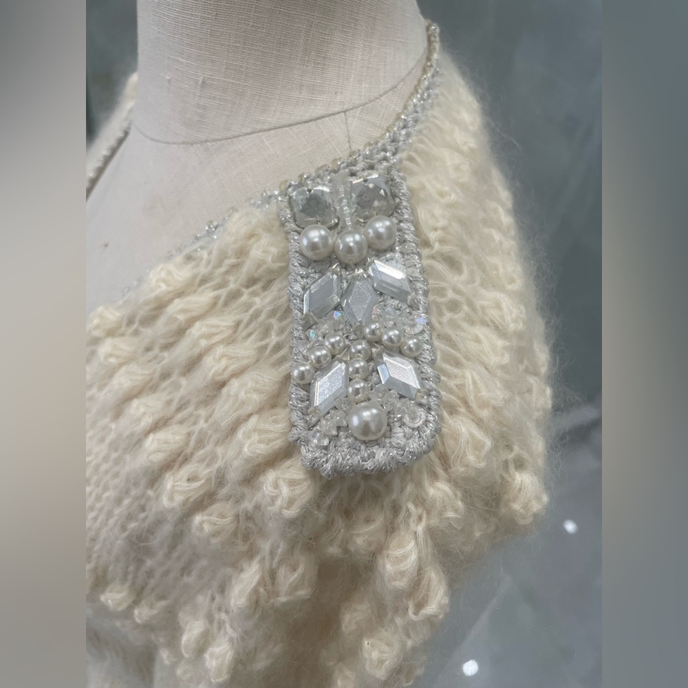 MOHAIR BEIGE SWEATER CARDIGAN WITH JEWELS SIZE MEDIUM - Picture 8 of 17